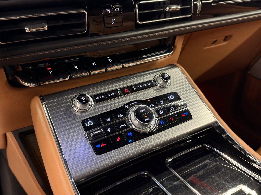 Lincoln Aviator, 3.0 L, 2020 il, 30 000 km — Avtomobillər, Bakı (12)