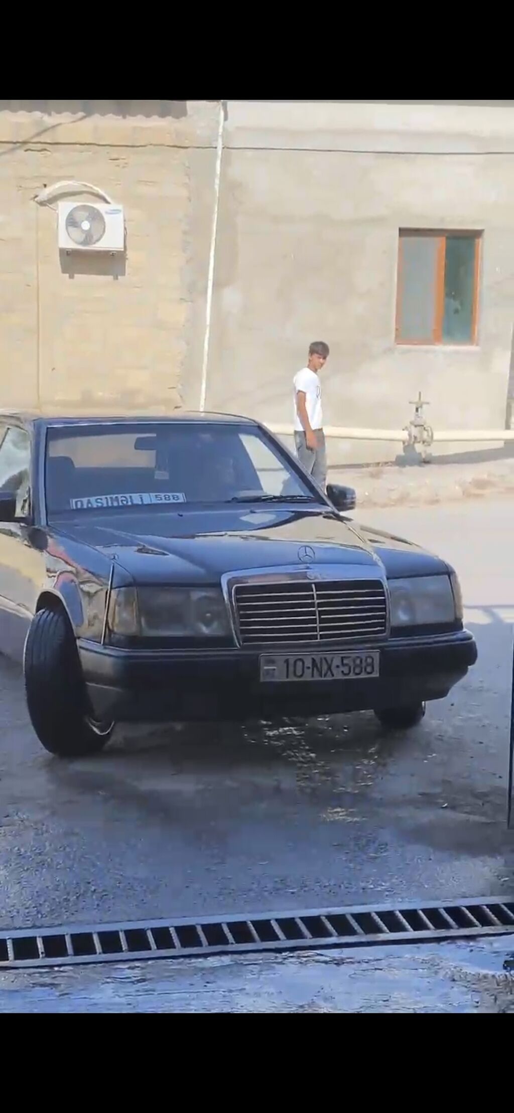 Mercedes-Benz E-Class: 2 l 1990 il Sedan 10-NX-588 — Avtomobillər, Digah (8)