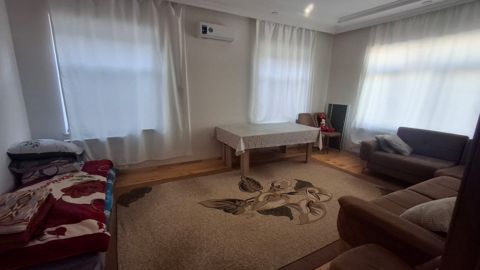 İcarəyə verilir 2 otaqlı həyət evi/bağ evi 80 m² — Bakı