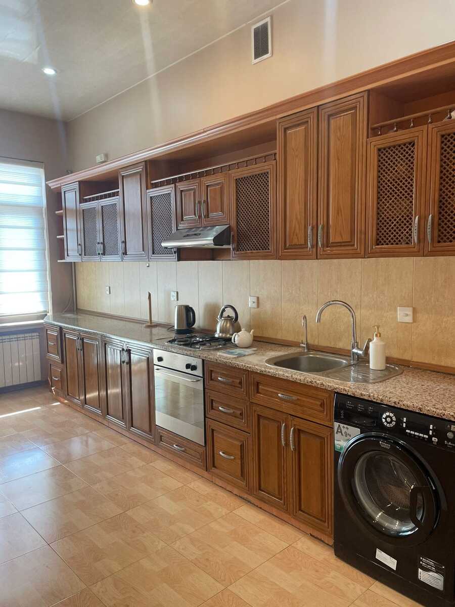 Satılır 3 otaqlı yeni tikili 160 m² — Mənzil, Bakı (2)