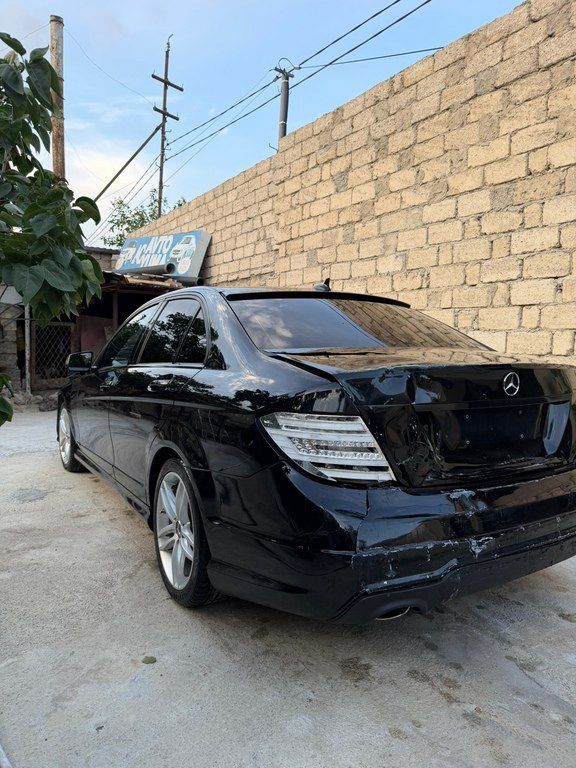 Mercedes C 250, 1.8 L, 2013 il, 184 000 km — Avtomobillər, Bakı (4)
