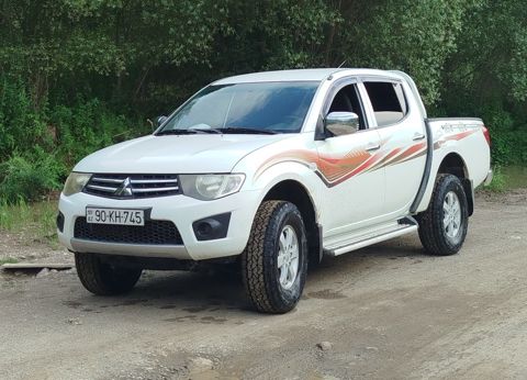 Mitsubishi L200, 2.5 L, 2010 il, 228 000 km — Bakı