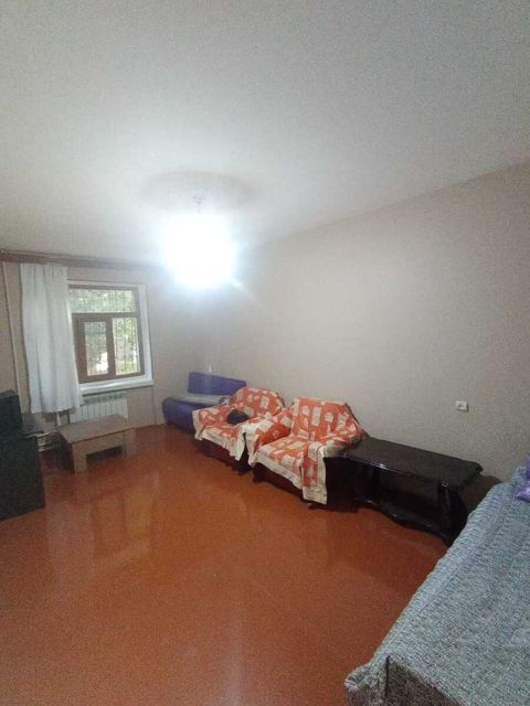İcarəyə verilir 2 otaqlı köhnə tikili 70 m² — Bakı
