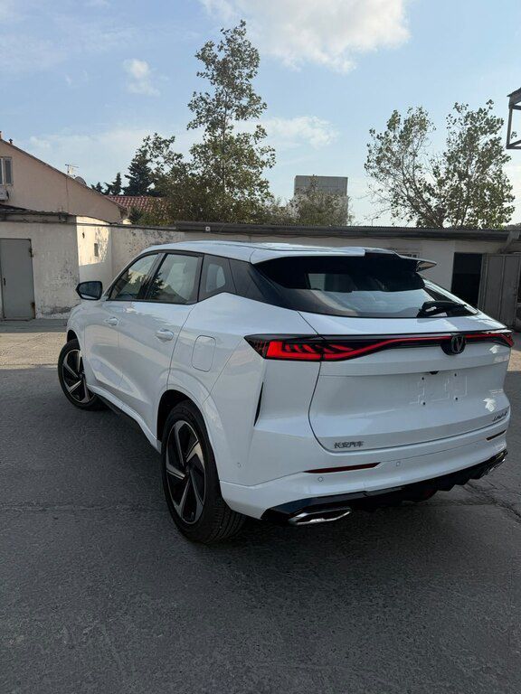 Changan Uni-Z, 1.5 L, 18.4 kWh, 2026 il, yeni — Avtomobillər, Bakı (3)