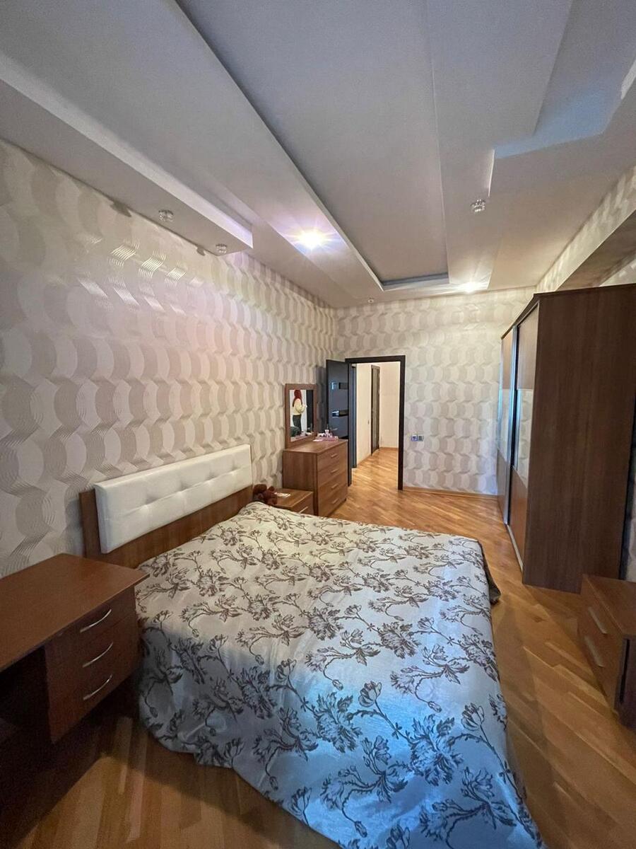 İcarəyə verilir 4 otaqlı yeni tikili 175 m² — Mənzil, Bakı (10)