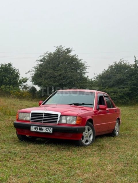 Mercedes-Benz 190 (W201): 2 l 1992 il Sedan — Digah