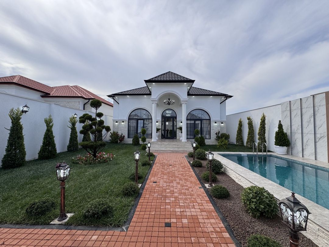 Satılır 4 otaqlı həyət evi/bağ evi 170 m² — Ev, villa, Bakı (2)