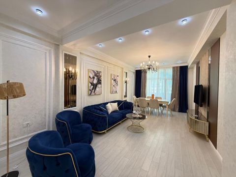 Satılır 3 otaqlı yeni tikili 115 m² — Bakı