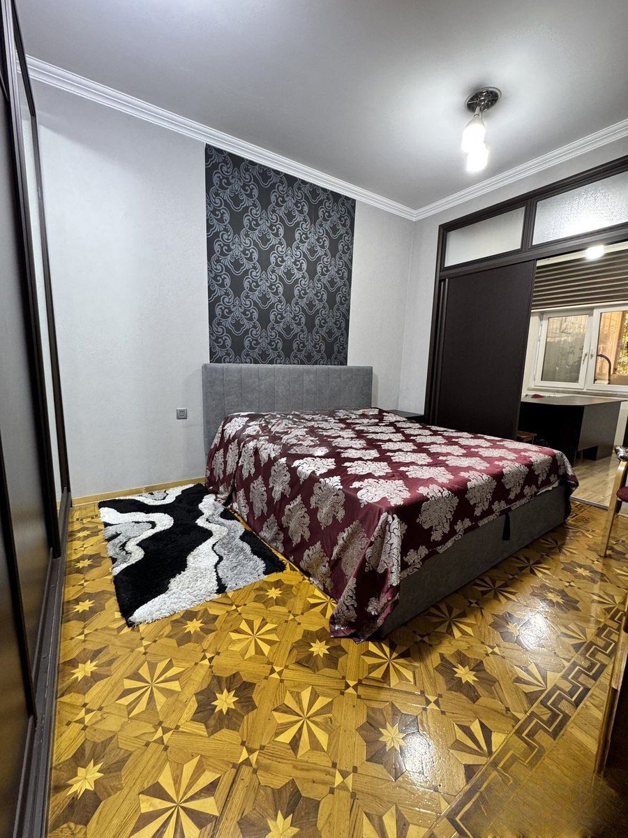 Satılır 4 otaqlı köhnə tikili 134 m² — Mənzil, Bakı (8)