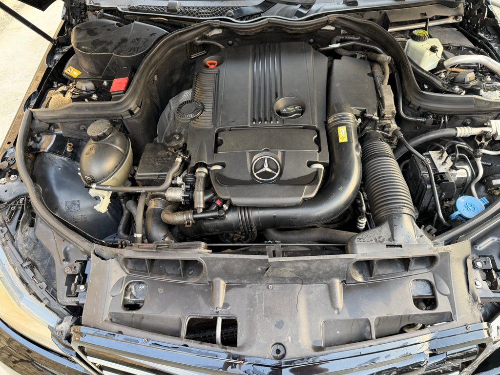 Mercedes C 250, 1.8 L, 2013 il, 184 000 km — Avtomobillər, Bakı (12)