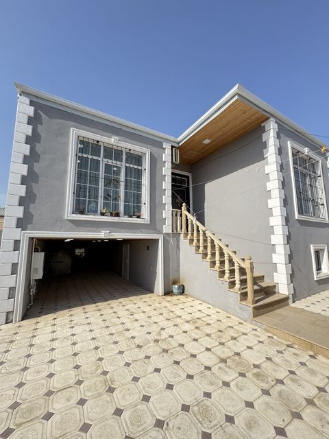 Satılır 3 otaqlı həyət evi/bağ evi 146 m² — Bakı
