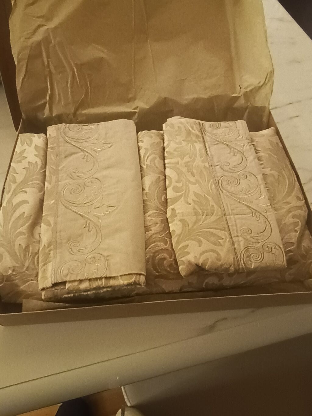Yeni Böyüklər üçün İki nəfərlik Pastel dəsti — Döşəmə dəsti, Masazır (3)