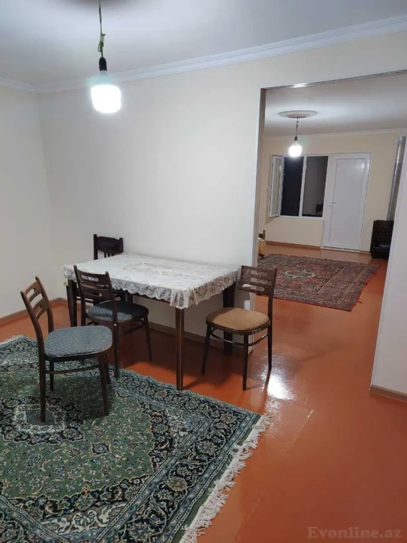 Kirayə verilir 2 otaqlı Həyət evi 65 m² Bakı, Nəsimi r., 8 Noyabr m — Bakı