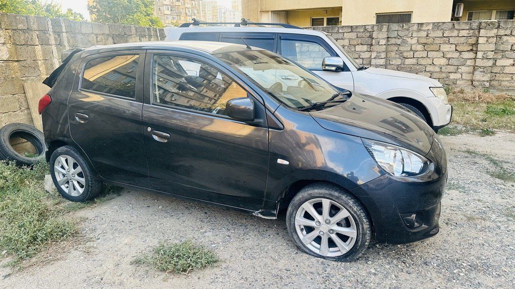 Mitsubishi Mirage, 1.2 L, 2014 il, 57 000 km — Avtomobillər, Bakı (3)