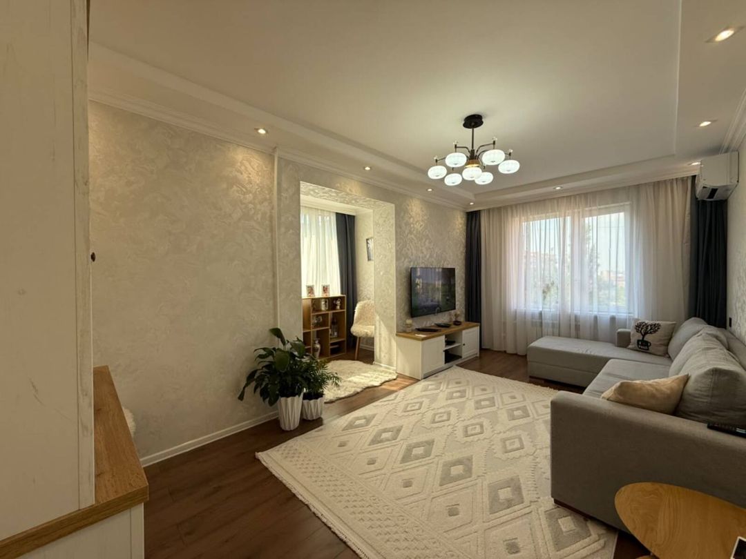 Satılır 2 otaqlı köhnə tikili 60 m² — Mənzil, Bakı (2)