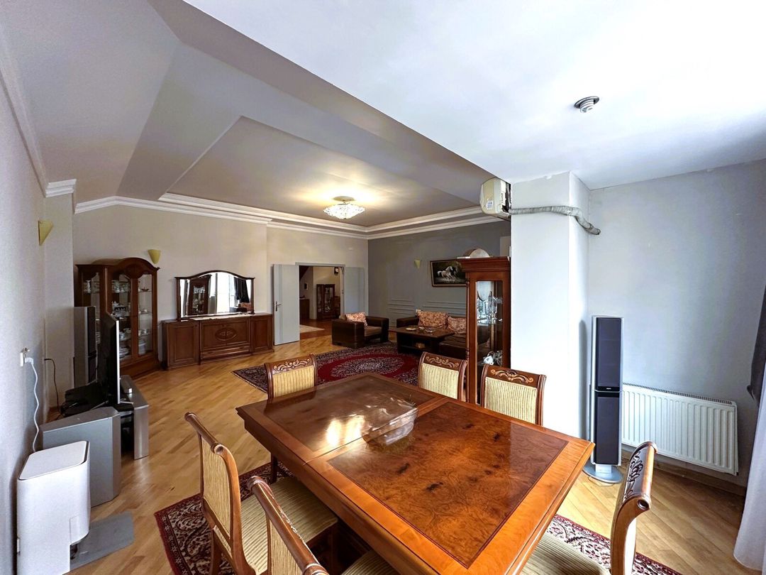 Satılır 4 otaqlı yeni tikili 240 m² — Mənzil, Bakı (5)