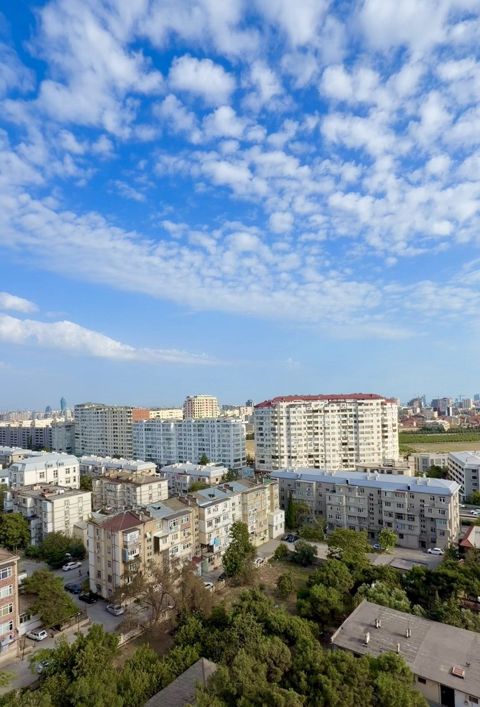 Satılır 3 otaqlı yeni tikili 135 m² — Bakı