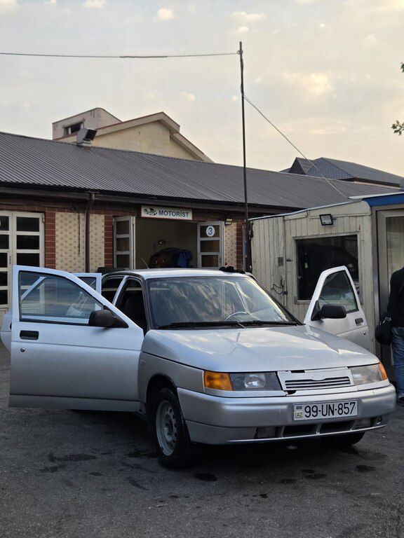 Lada (VAZ) 2112, 1.6 L, 2005 il, 207 107 km 99-UN-857 — Avtomobillər, Bakı (9)