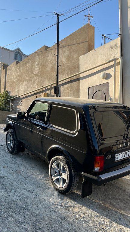 Lada (VAZ) Niva, 1.7 L, 2026 il, 1 300 km — Avtomobillər, Bakı (4)