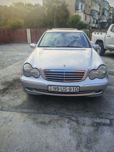 Mercedes C 240, 2.6 L, 2000 il, 405 000 km — Sumqayıt