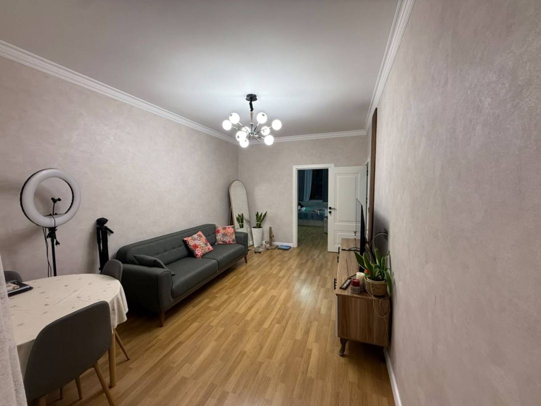 Satılır 2 otaqlı köhnə tikili 50 m² — Mənzil, Bakı
