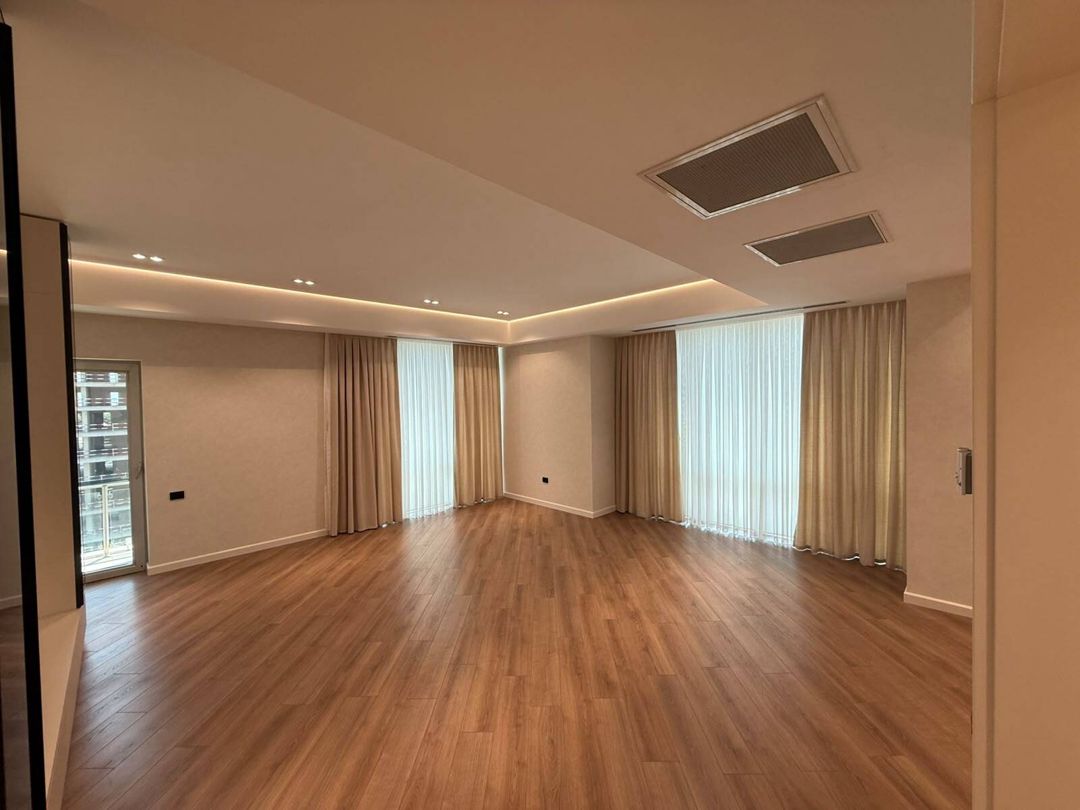 Satılır 3 otaqlı yeni tikili 134 m² — Mənzil, Bakı (4)