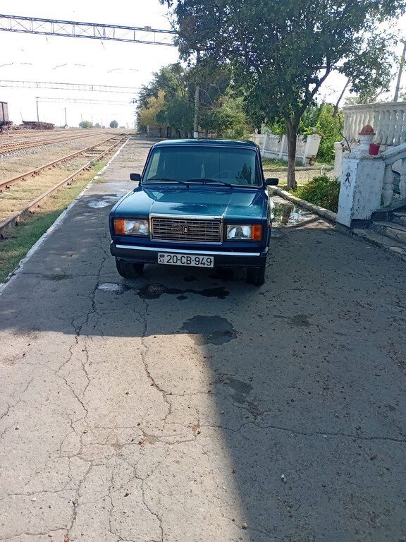 Lada (VAZ) 2107, 1.6 L, 2004 il, 250 000 km 20-CB-949 — Avtomobillər, Gəncə (2)