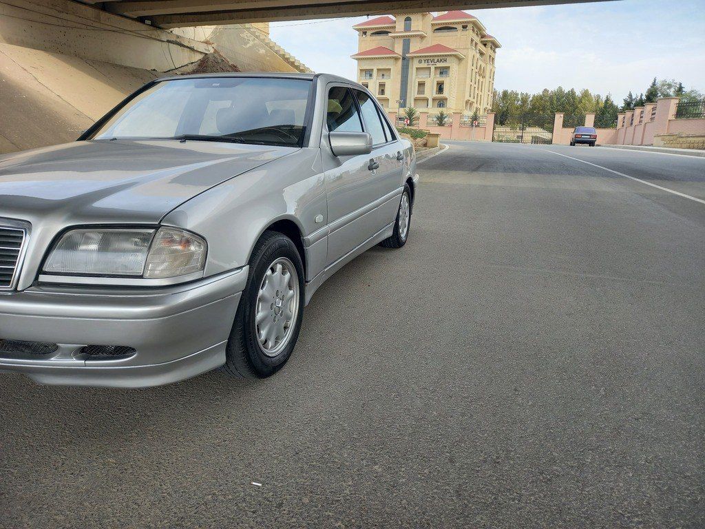 Mercedes C 220, 2.2 L, 2000 il, 230 417 km — Avtomobillər, Yevlax (7)