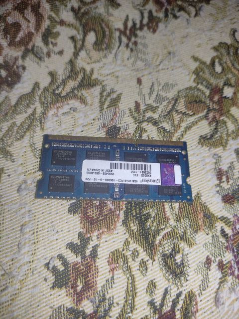 Kingston noutbuk RAM modulu - Model: Kingston KVR800D2S6/2G (etiketdə — Masazır