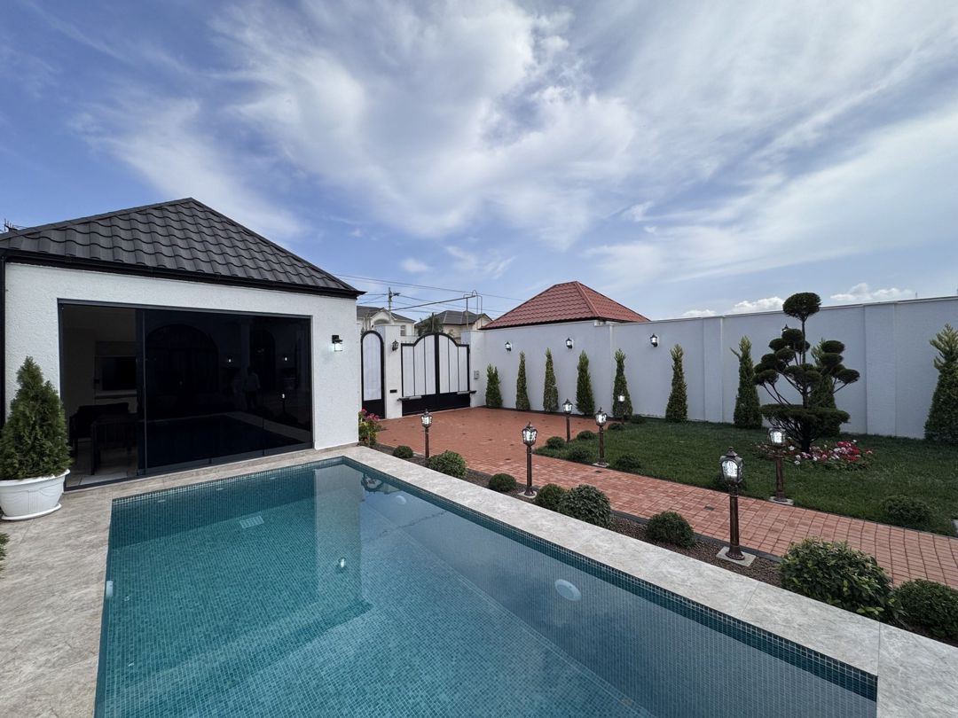 Satılır 4 otaqlı həyət evi/bağ evi 170 m² — Ev, villa, Bakı (5)