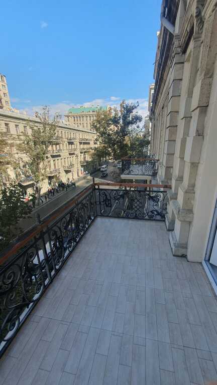 Satılır 3 otaqlı yeni tikili 135.5 m² — Mənzil, Bakı (7)