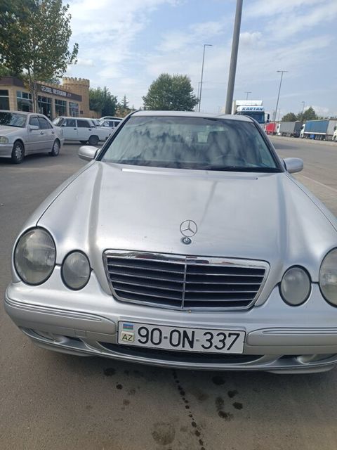 Mercedes E 240, 2.6 L, 2000 il, 407 240 km — Qazax