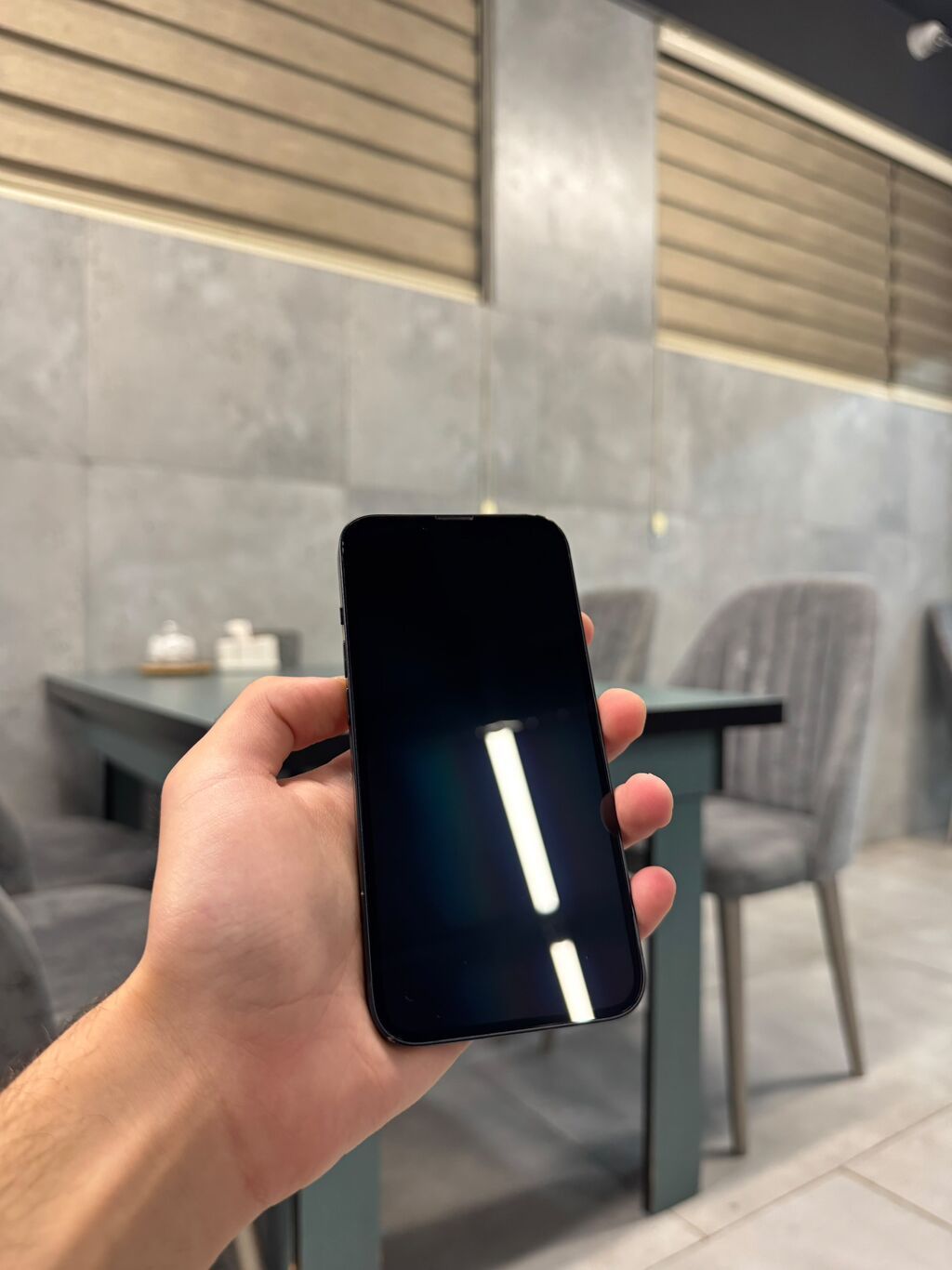 IPhone 13, 256 GB, Midnight, Zəmanət, Simsiz şarj, Face ID — Apple iPhone, Digah (2)