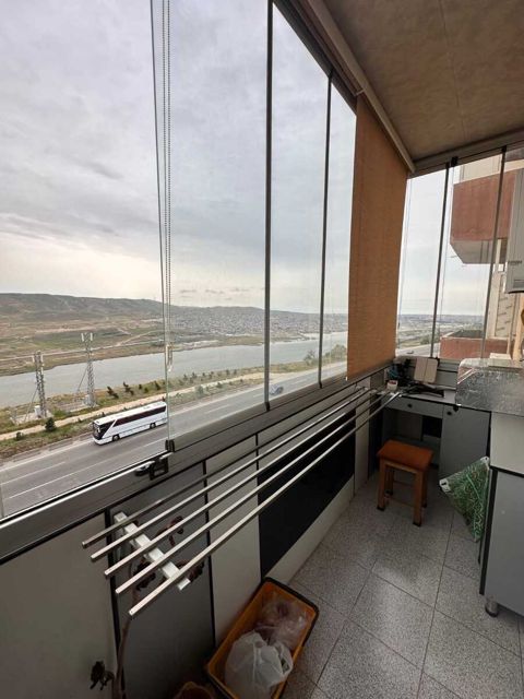 Satılır 3 otaqlı yeni tikili 100 m² — Bakı