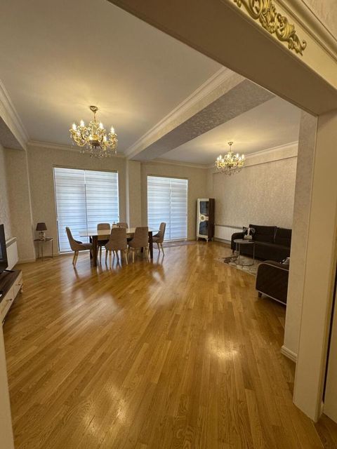 İcarəyə verilir 3 otaqlı yeni tikili 130 m² — Bakı