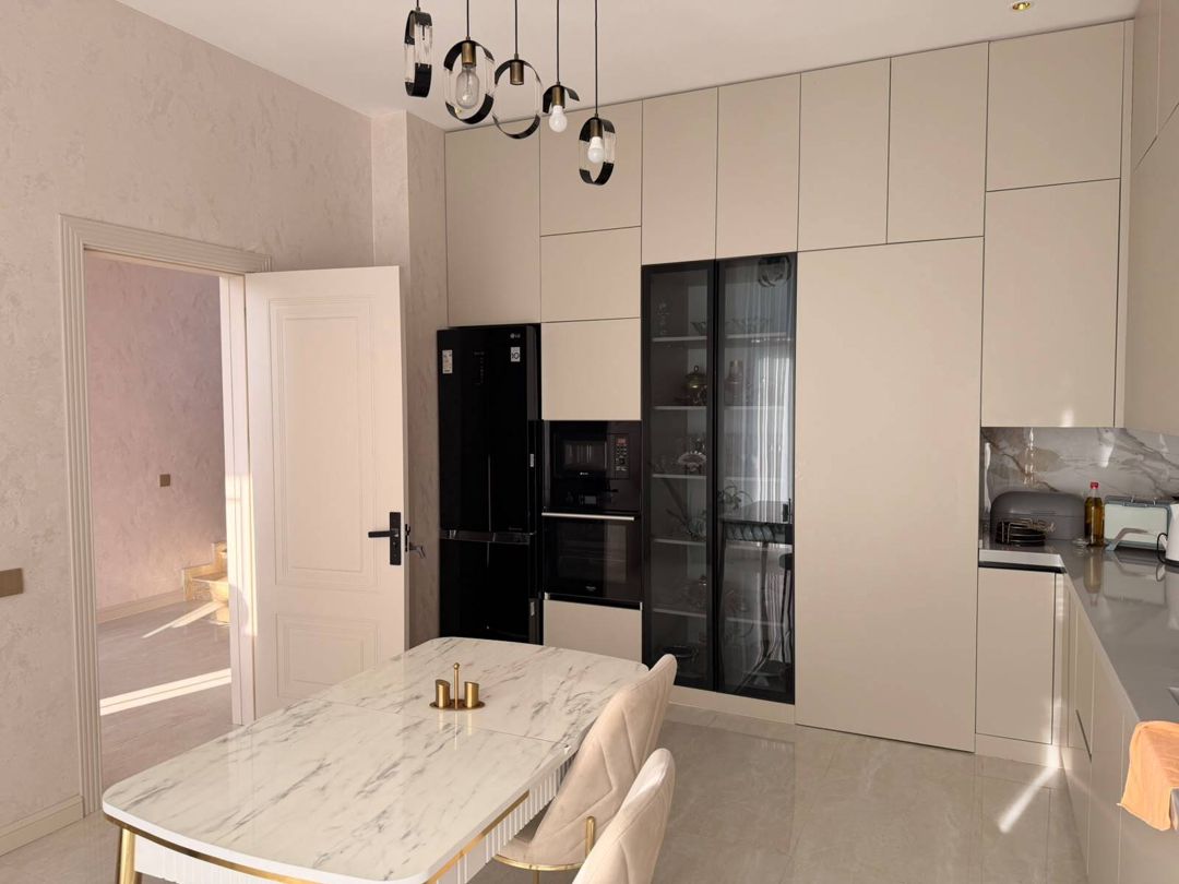 Satılır 5 otaqlı həyət evi/bağ evi 241 m² — Ev, villa, Bakı (4)