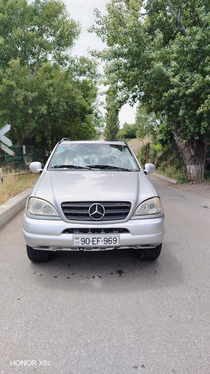 Mercedes ML 320, 3.2 L, 2001 il, 392 618 km — Şamaxı