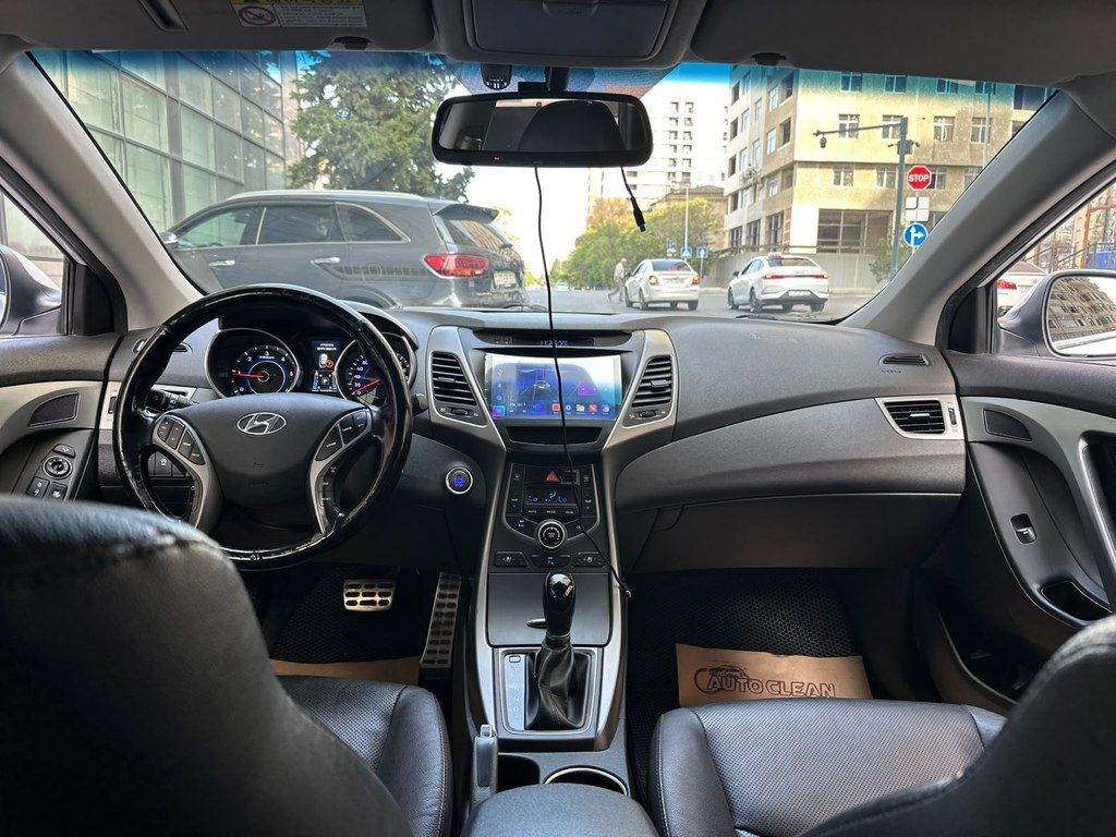 Hyundai Avante, 1.6 L, 2014 il, 244 880 km — Avtomobillər, Bakı (10)
