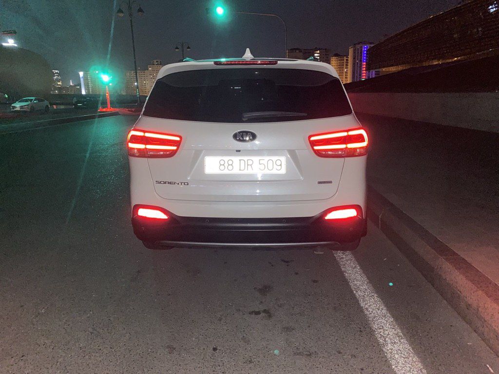 Kia Sorento, 2.0 L, 2017 il, 147 000 km 88-DR-509 — Avtomobillər, Bakı (3)