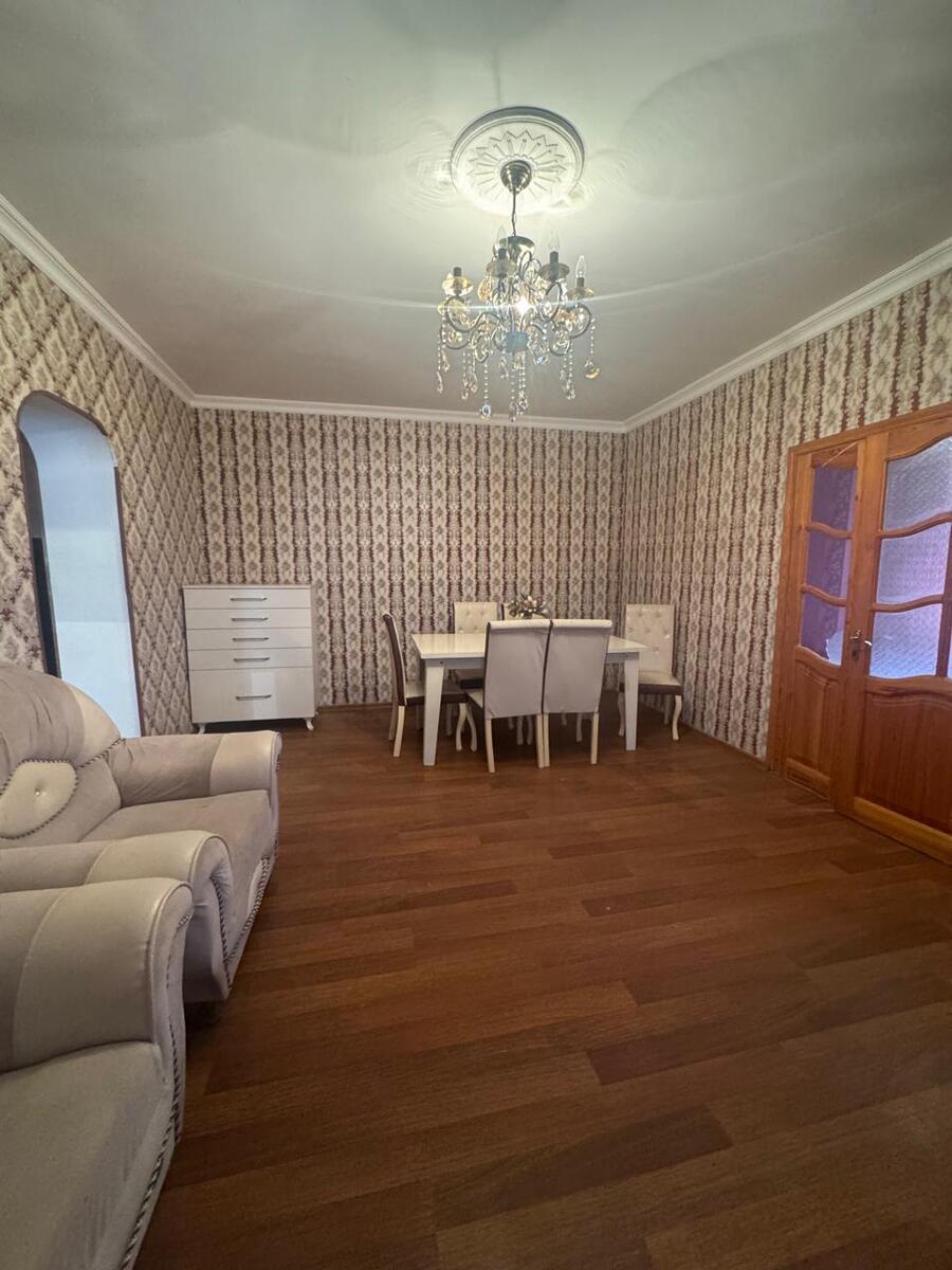 Satılır 1 otaqlı köhnə tikili 42 m² — Mənzil, Bakı (2)