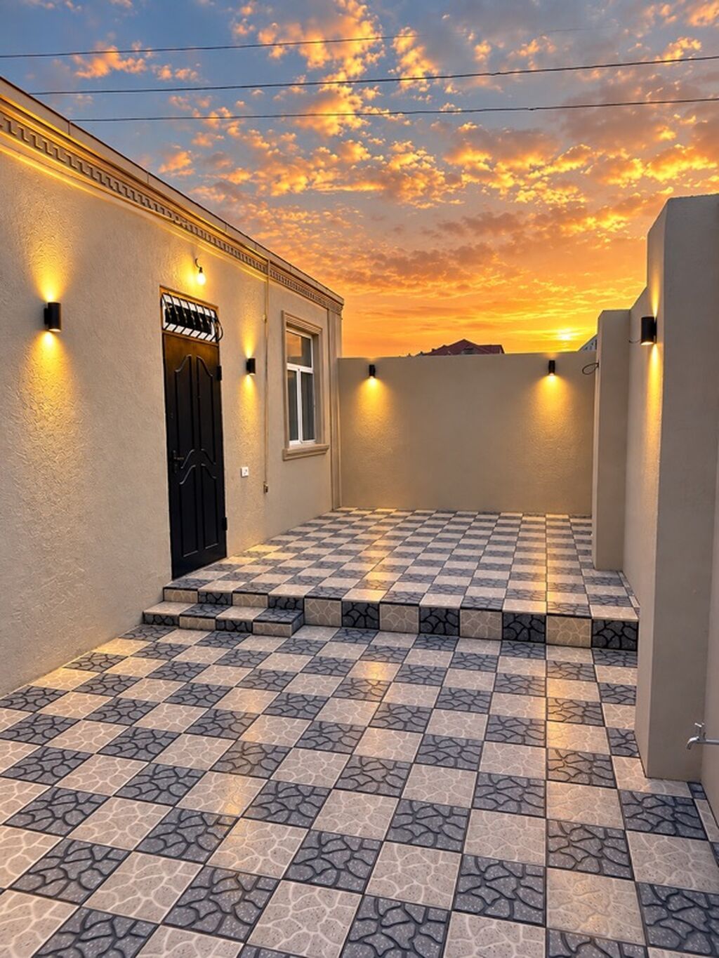 Binəqədi qəsəbəsində 3 otaqlı həyət evi satılır Əla yerləşmə — Ev, villa, Quba (5)