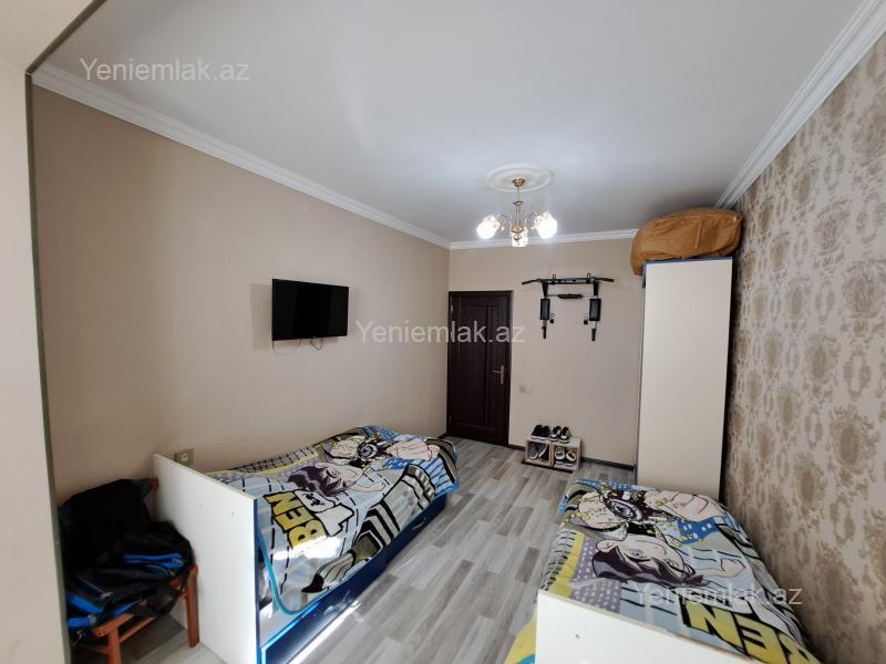 Satılır 4 otaqlı Bina evi menzil (Köhnə tikili), 78 m², 9-cu mikrorayon — Mənzil, Sumqayıt (9)