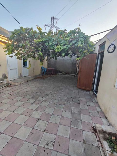 Satılır 5 otaqlı həyət evi/bağ evi 81 m² — Xırdalan