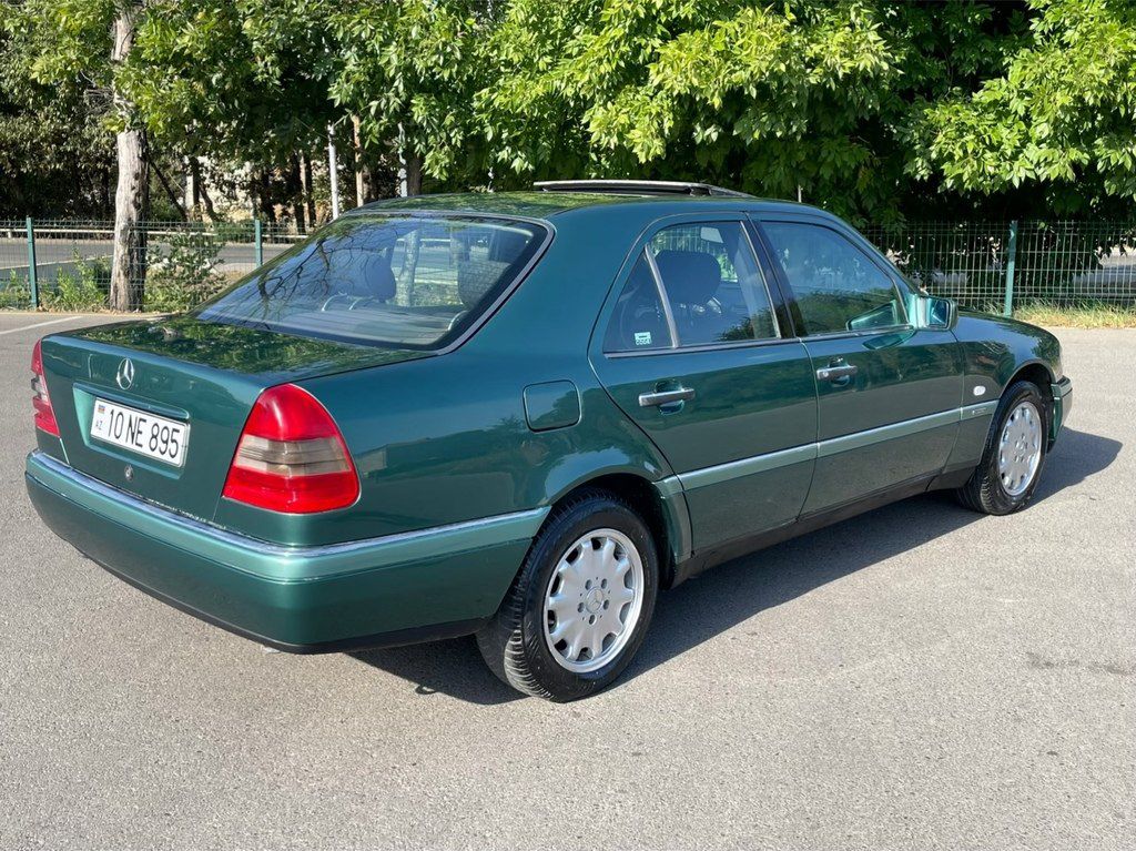 Mercedes C 200, 2.0 L, 1995 il, 397 000 km 10-NE-895 — Avtomobillər, Masallı (4)