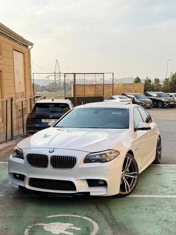 BMW 528, 2.0 L, 2015 il, 236 450 km — Avtomobillər, Bakı (6)