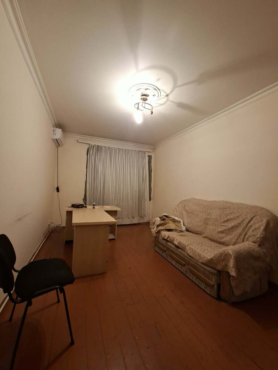 Satılır 3 otaqlı köhnə tikili 70 m² — Mənzil, Bakı (3)