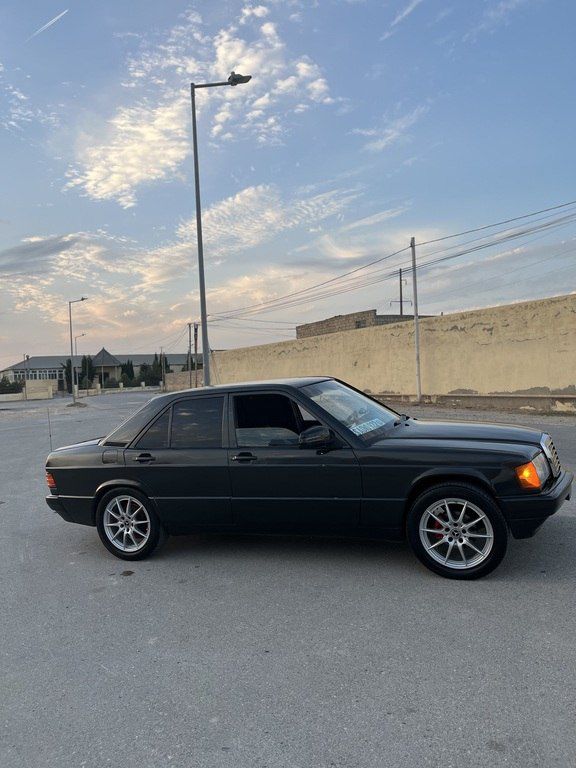 Mercedes 190, 2.0 L, 1992 il, 387 738 km — Avtomobillər, Bakı (4)