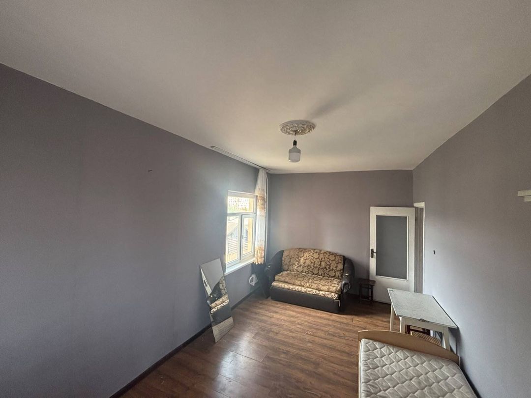 Satılır 2 otaqlı köhnə tikili 40 m² — Mənzil, Bakı (2)