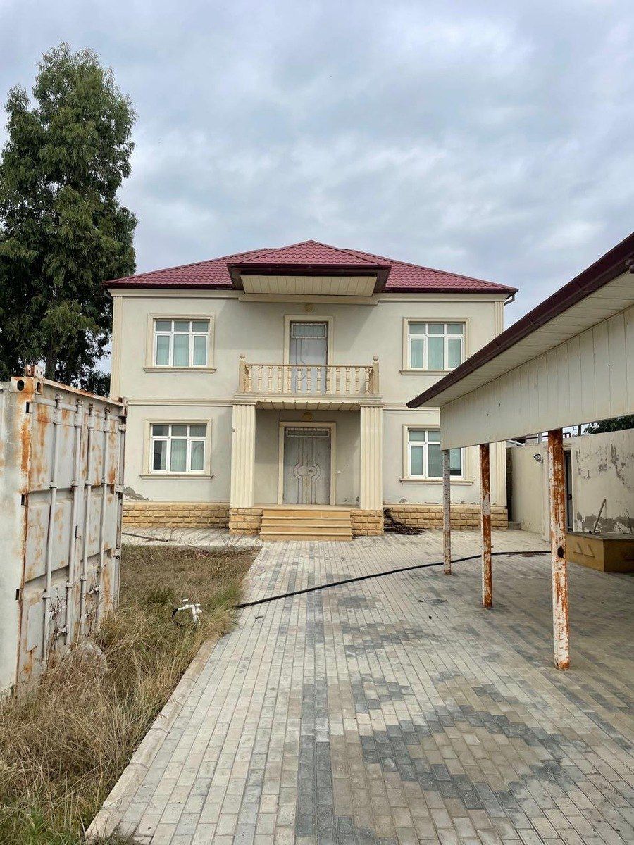 Satılır 4 otaqlı həyət evi/bağ evi 218 m² — Ev, villa, Bakı