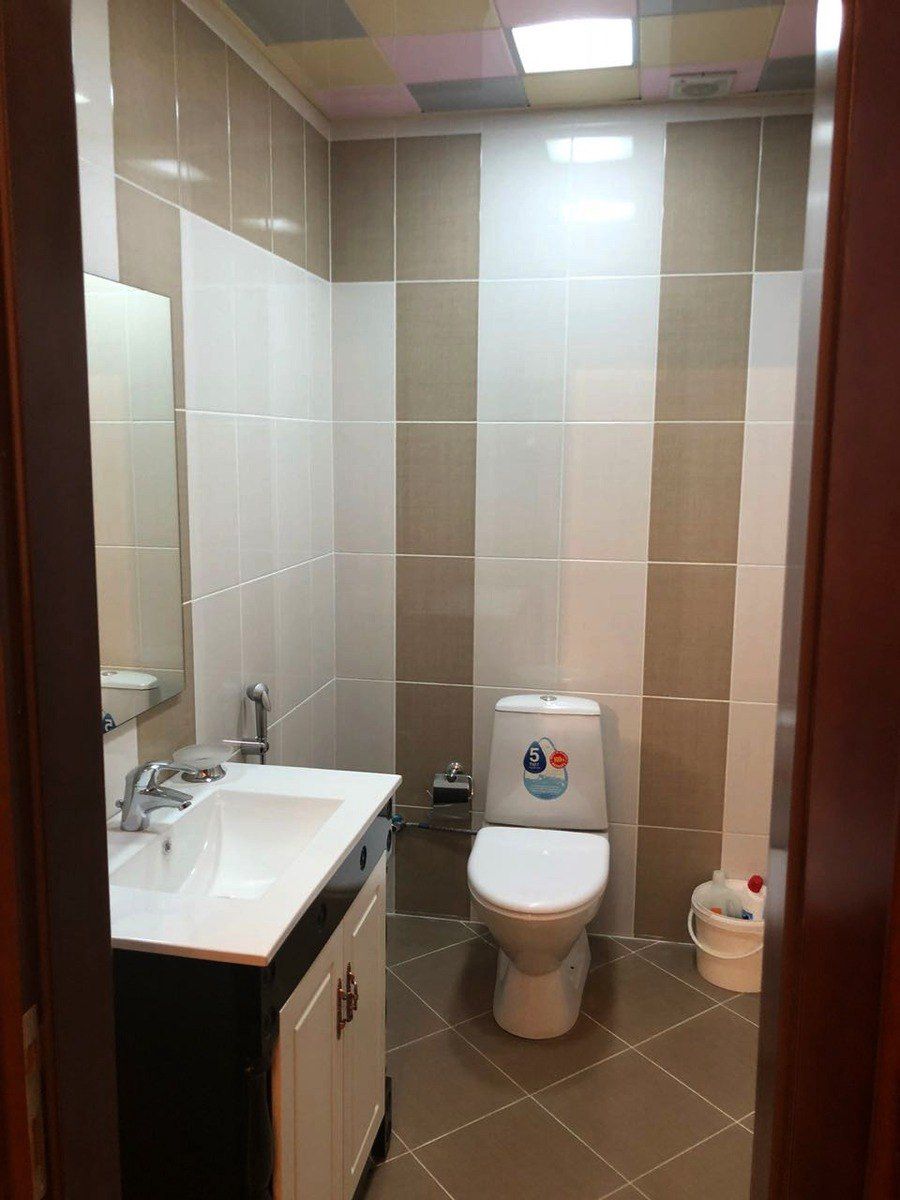 İcarəyə verilir 3 otaqlı yeni tikili 150 m² — Mənzil, Bakı (11)